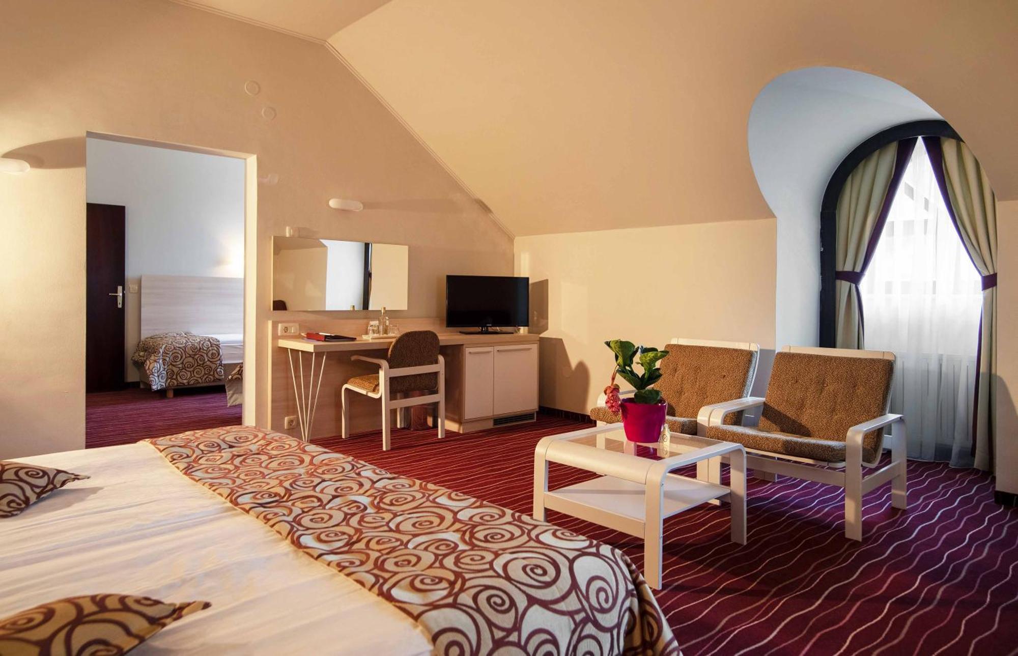 Hotel Zagreb - Health & Beauty ロガシュカ・スラティナ 部屋 写真